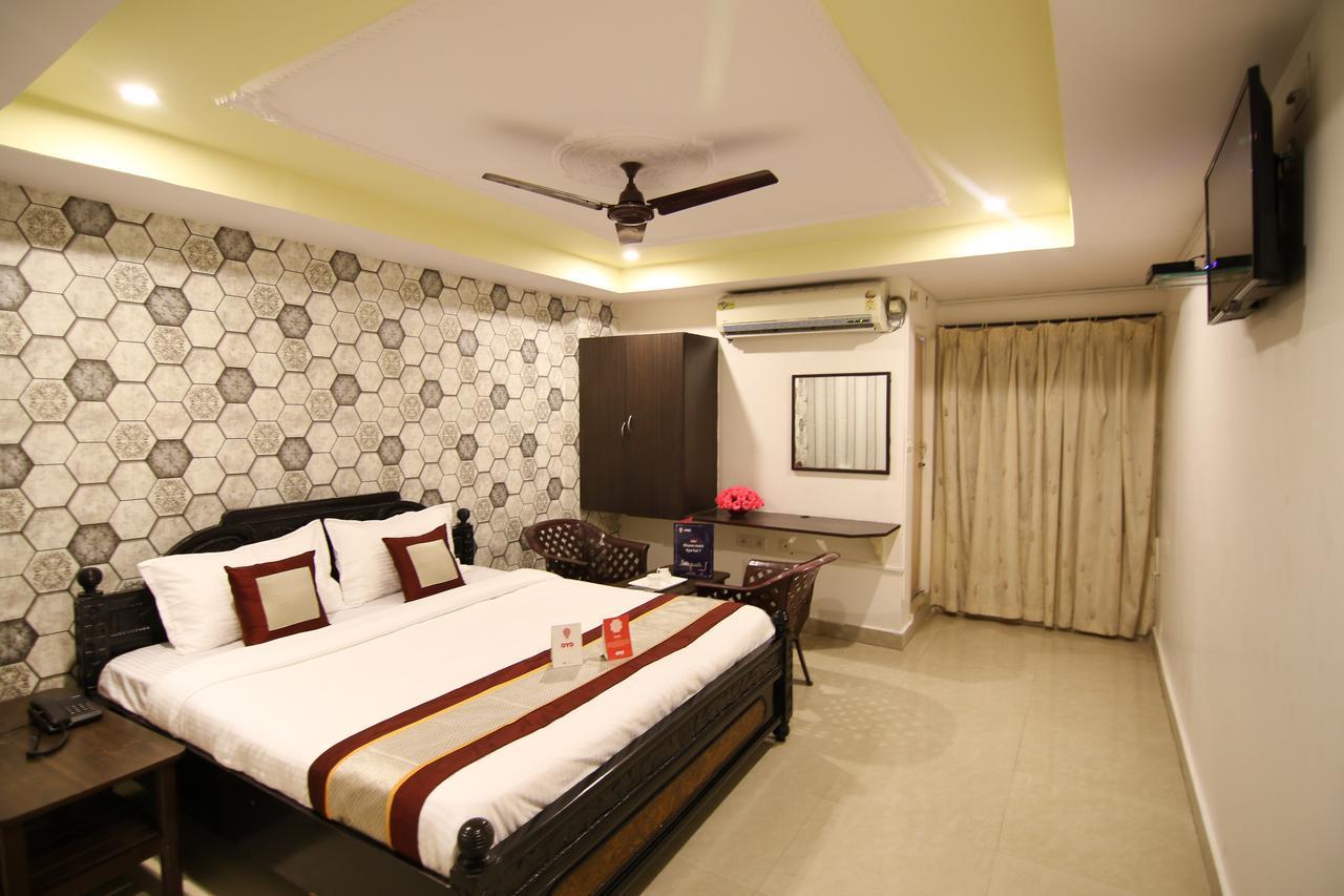 Oyo 9207 Chakri Guest House Visákhapatnam Kültér fotó